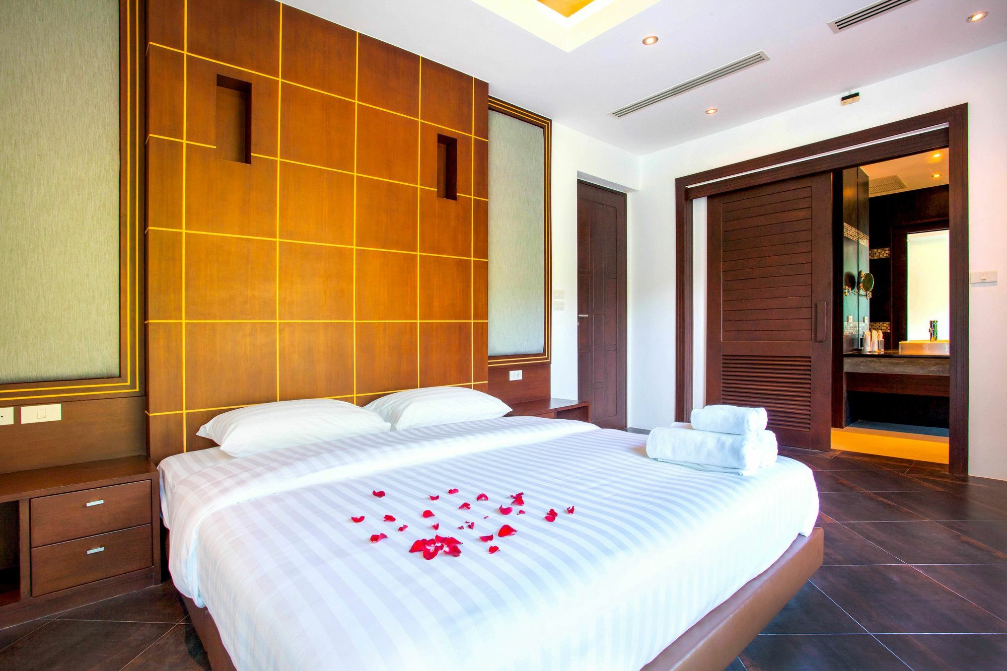 Luxury Pool Villa Kamala Extérieur photo
